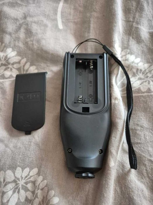 Miernik lakieru samochodowego HW400