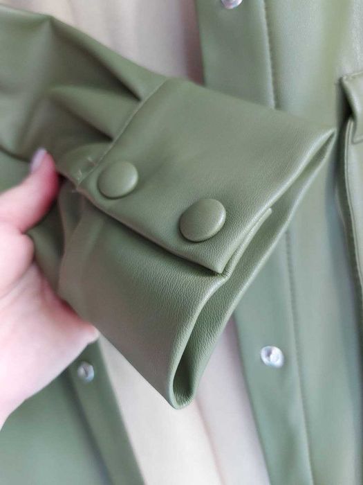 Женская рубашка Reserved экокожа,р-р 54