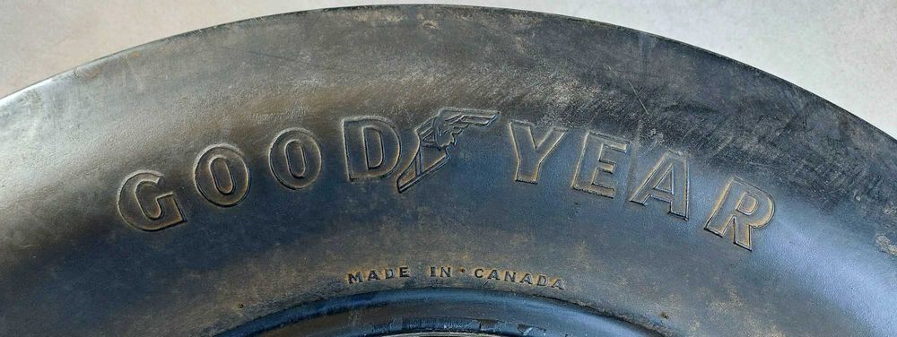 Sprzedam używaną oponę rolniczą 27 x 9.50-15 4 PLY Good Year Terra-Rib