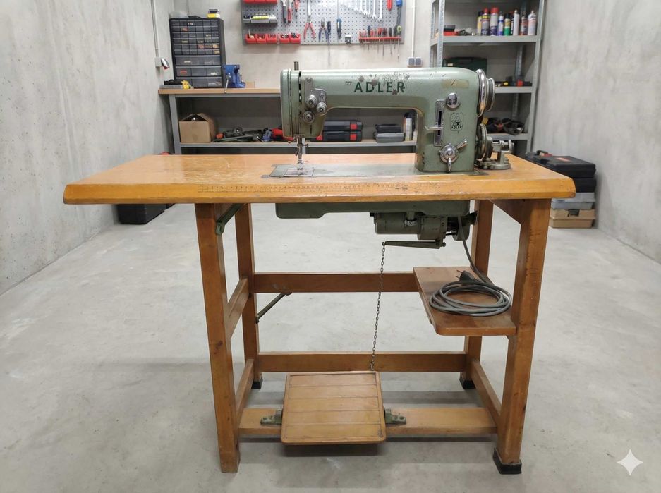 Solidna stebnówka przemysłowa ADLER – Silnik 230V/tanie części/SPRAWNA