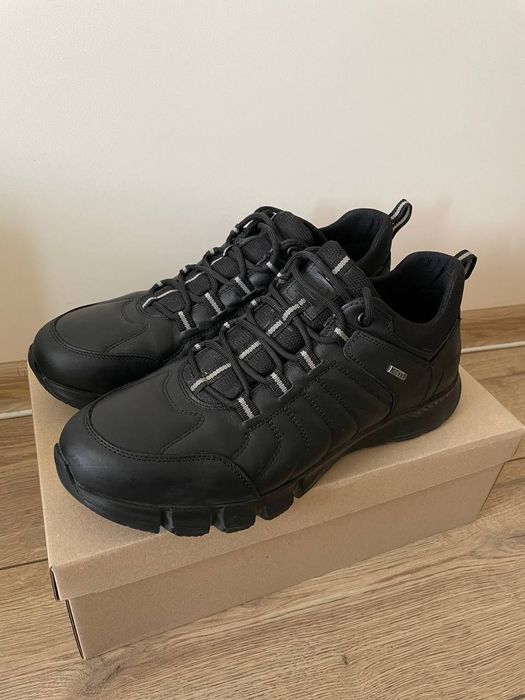 Туфли-кроссовки мужские