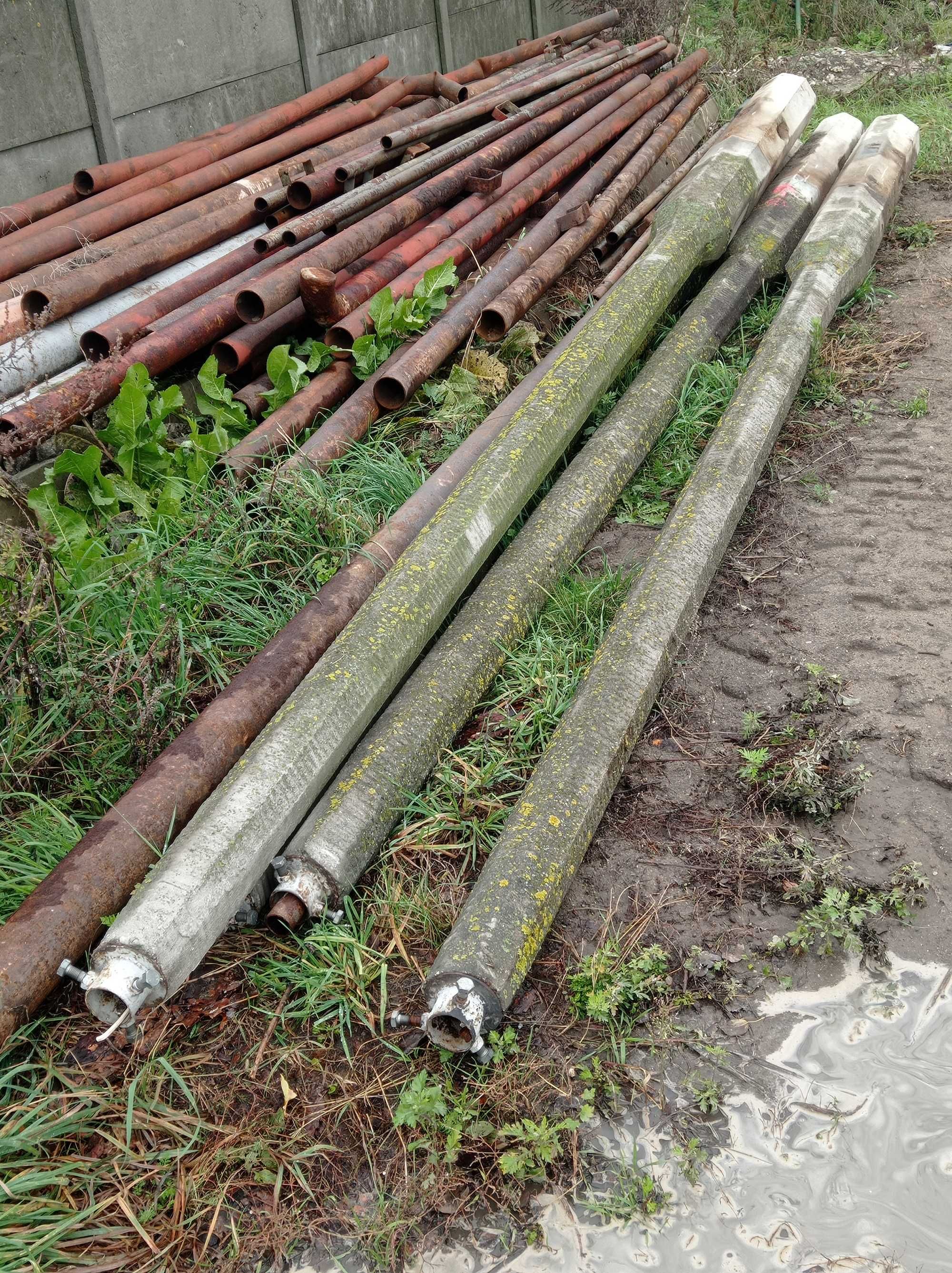 słup betonowy zbrojony oświetleniowy uliczny żelbetowy