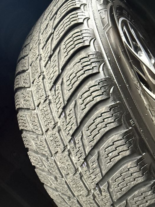 Комплект зимней резины Nokian 225.65 r17