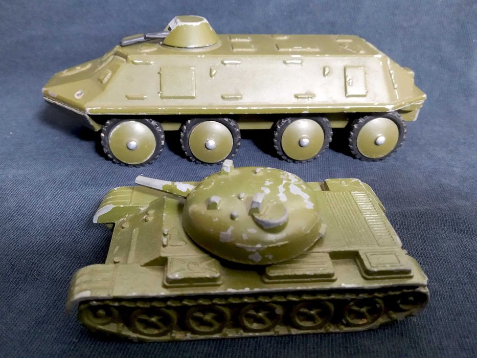 Модельки ссср військова техніка БТР