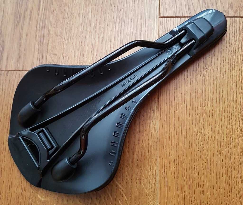 NOWE Siodełko Fizik Antares Versus Evo R5