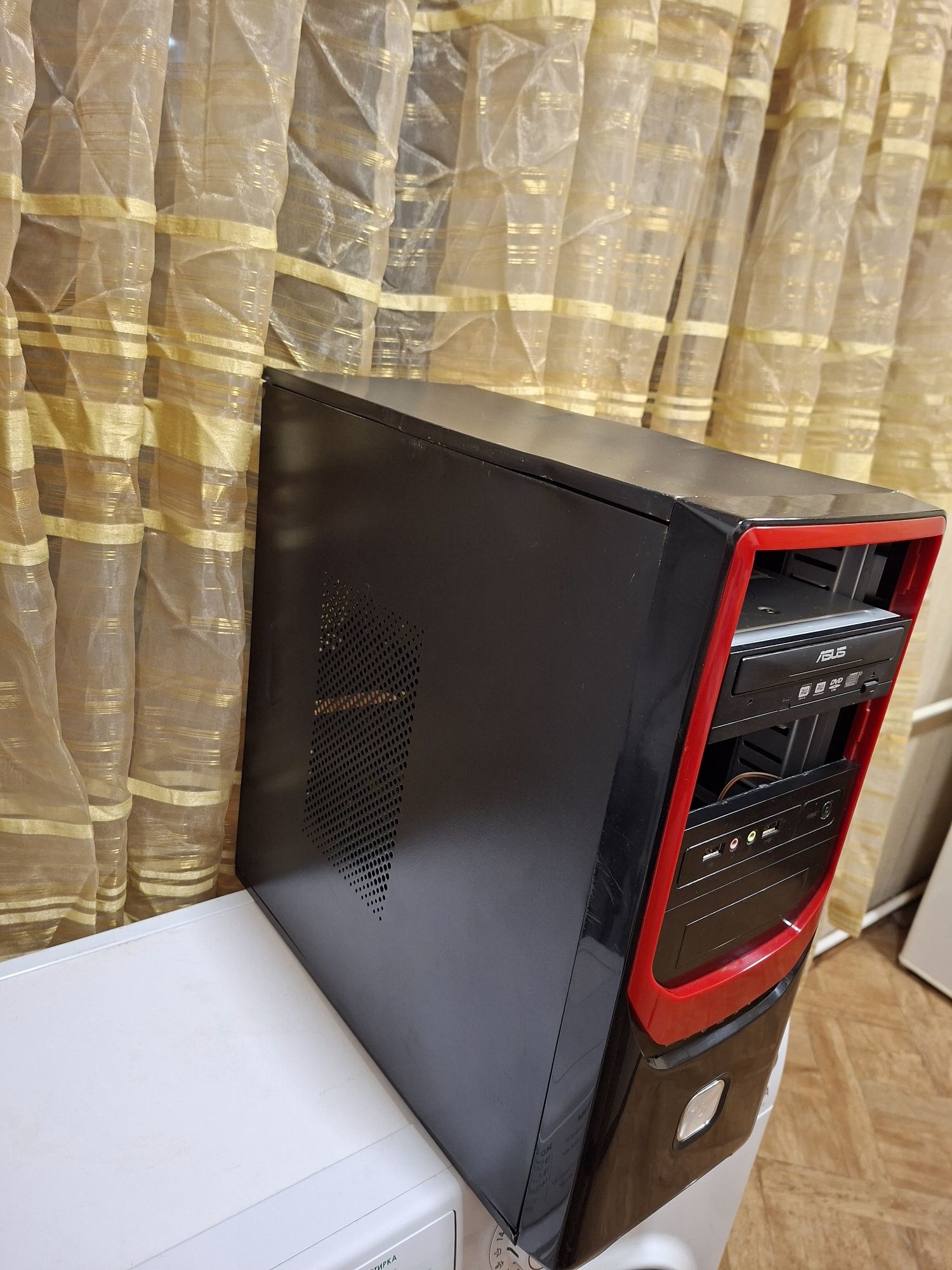 Системний блок Intel Core 2 Duo, 4gb ОЗУ, без жорсткого диску