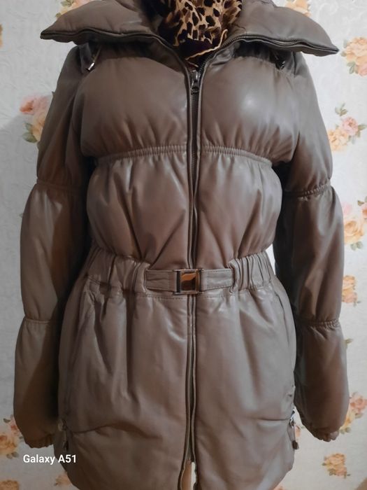 Женская кожаная куртка