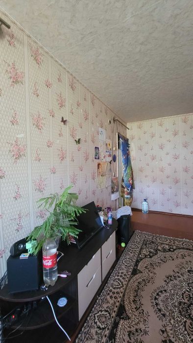 Продам 2-во кімнатну, Північний квартал.