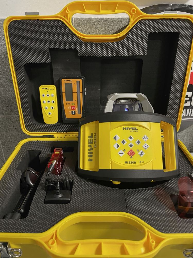 Wynajem, Niwelator Laserowy NIVEL SYSTEM NL 520 DIGITAL