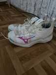 волейбольні кросівки Mizuno