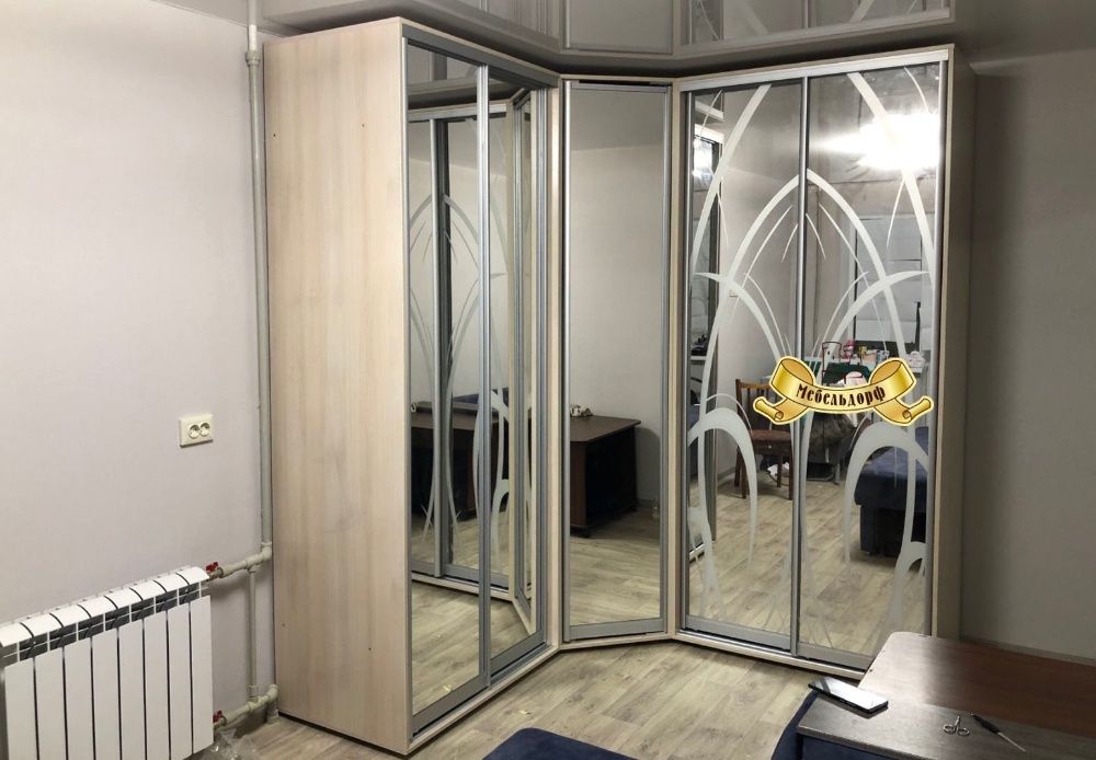 Угловой шкаф-купе различного размера и наполнения в Днепре по Акции