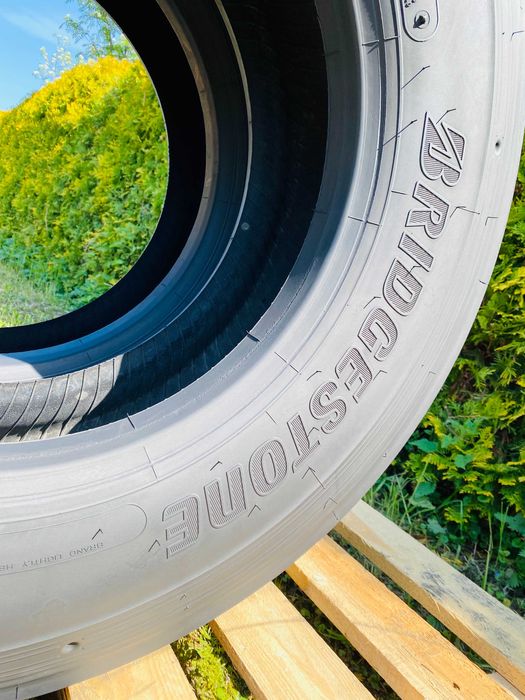 285/70 R19.5 Bridgestone R-STEER 002 M+S 146/144M 2022 r przody