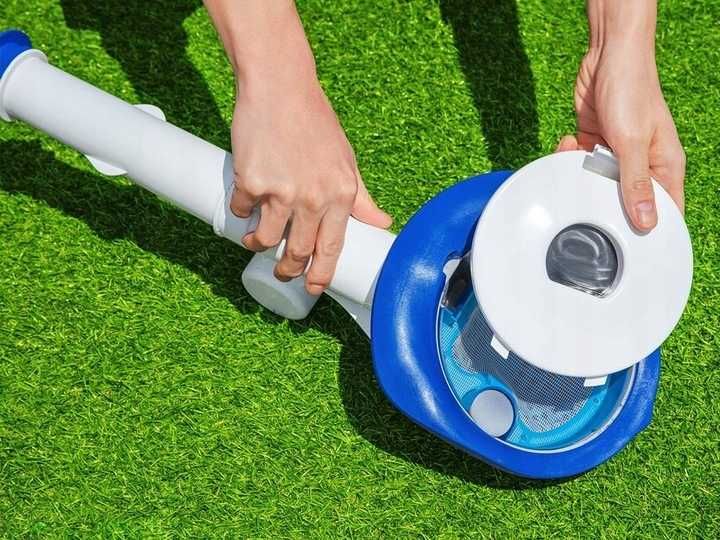 Odkurzacz automatyczny basenowy  Flowclear Aqua  Bestway 1 W do pompy