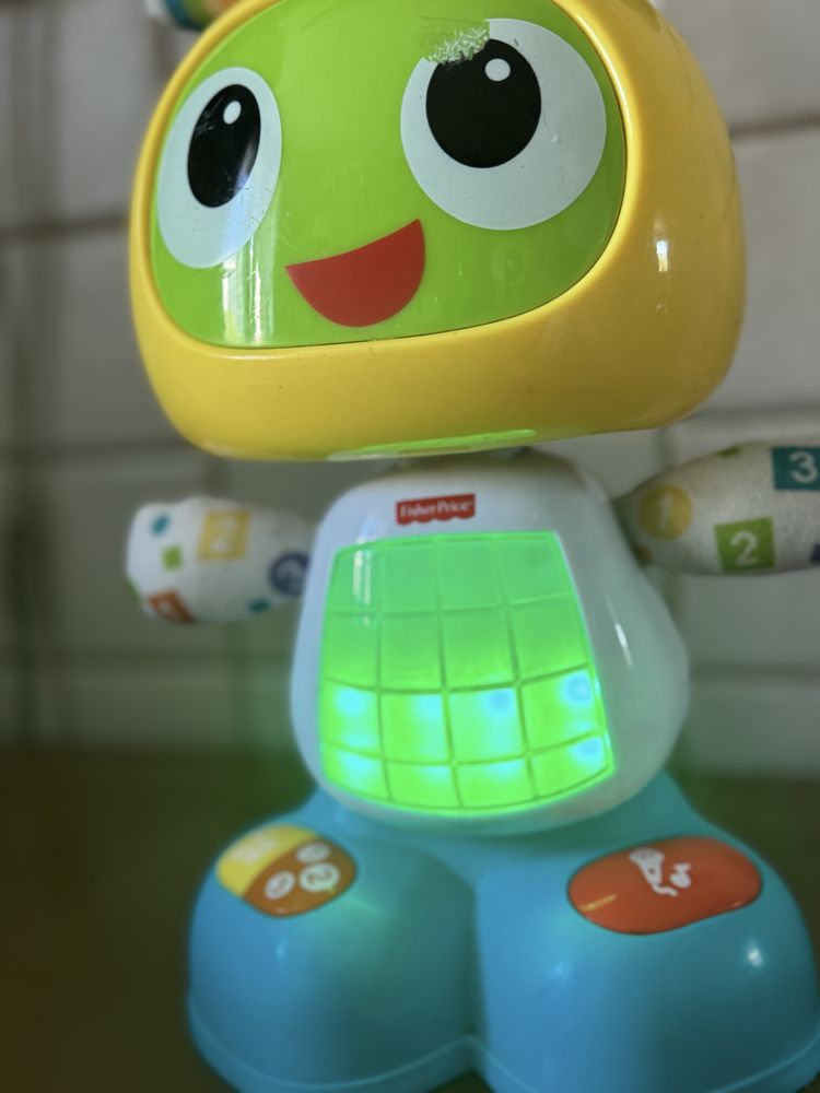 Robot Fisher-Price tańczy i śpiewa