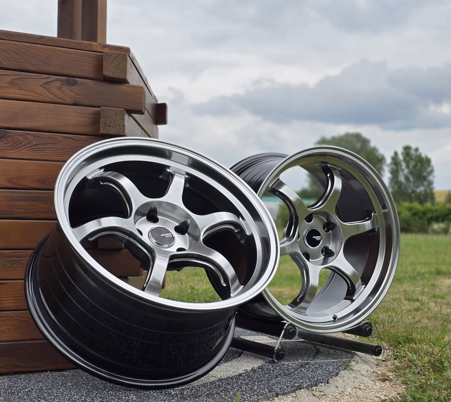 Felgi R18 5x114.3 9.5j Advan Racing Mazda Nissan Lexus Toyota Drift