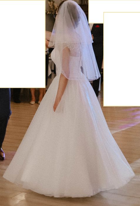 Biała suknia ślubna w rozmiarze 36