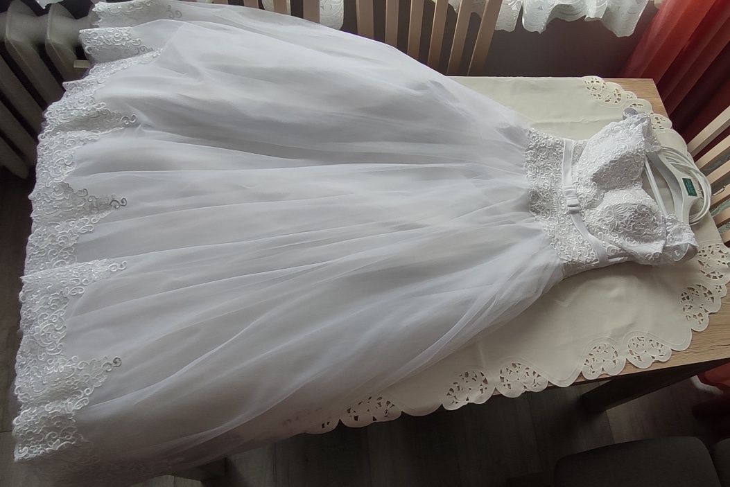 Suknia ślubna salon SARAH założona raz