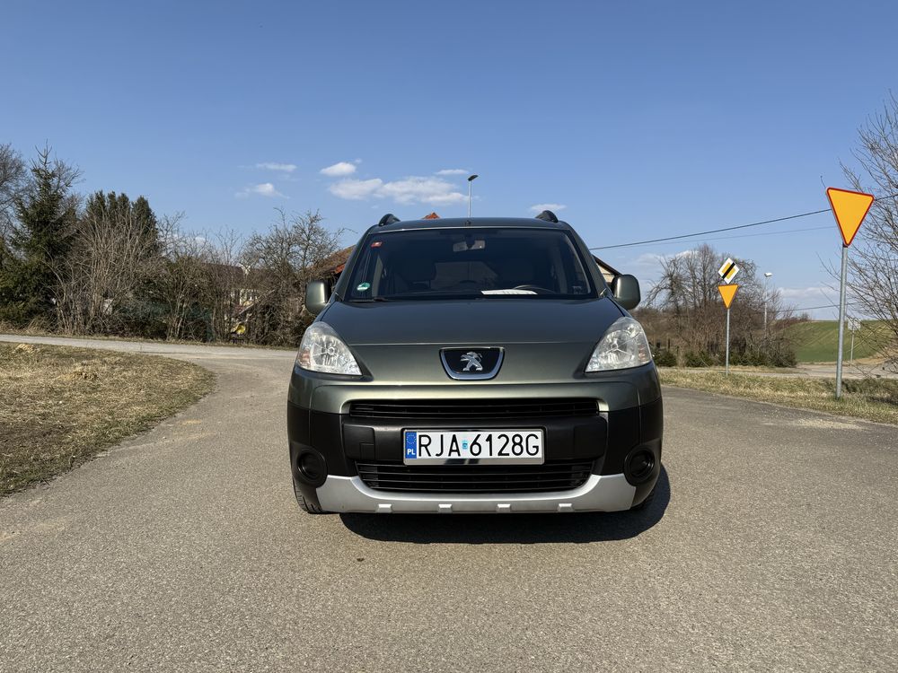 Sprzedam peugeota partner 2009 1.6 hdi