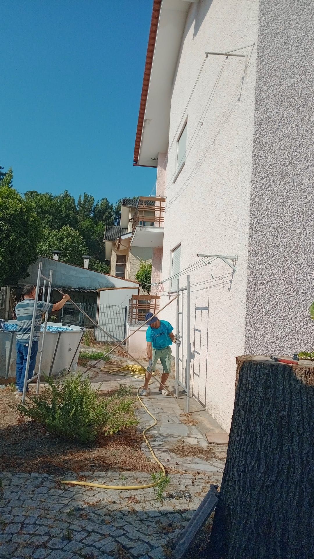Lavagem e pintura do seu telhado