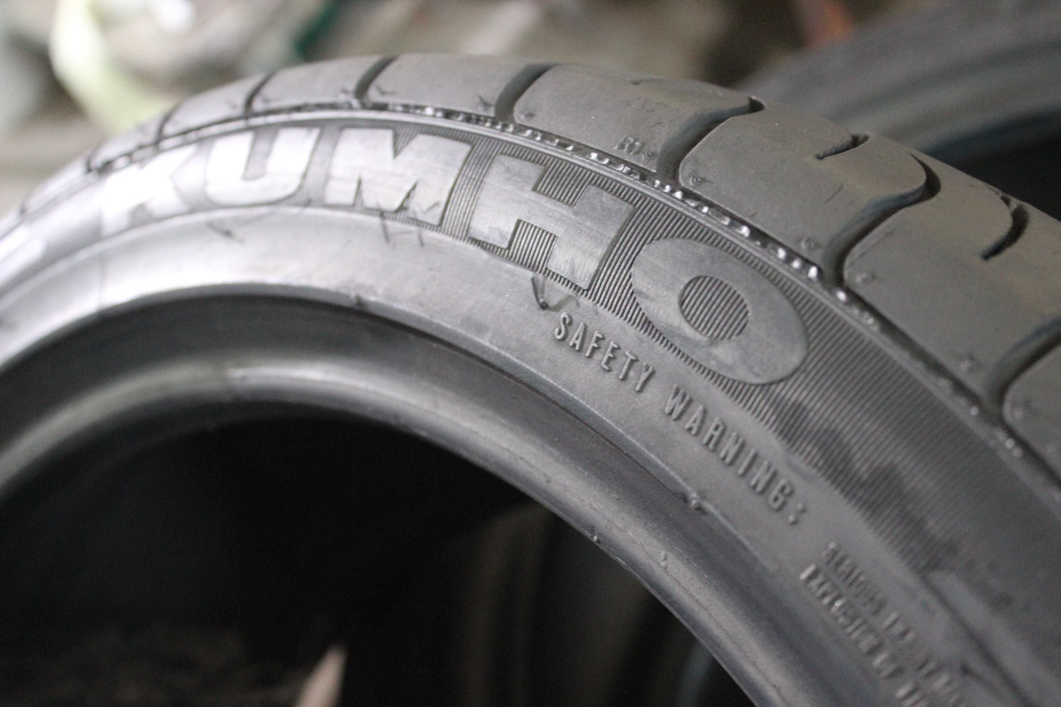 225-45-ZR18 KUMHO ECSTA SPT  4 штуки летней резины GERMANY