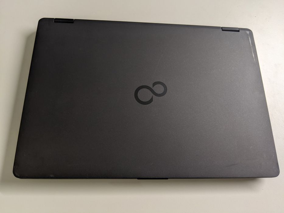 Ноутбук Fujitsu U729  intel i5 8265 3.0Ghz         8Gb/256Gb nvme