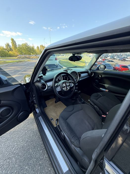 Mini Cooper One 1.4 автомат