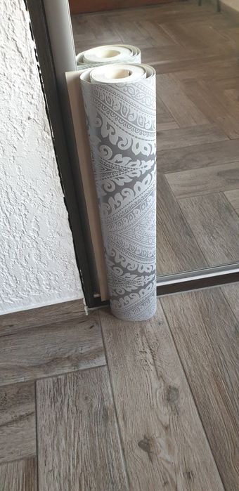 Tapeta rolka sz 50cm dl 10m .