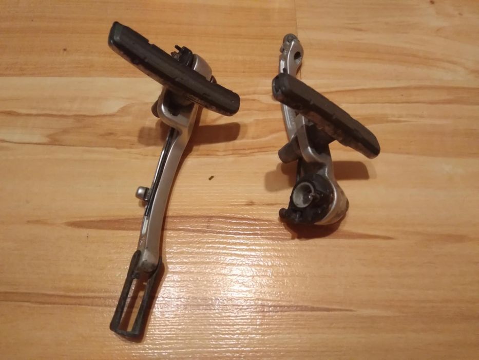 Dwie szczęki hamulcowe XLC