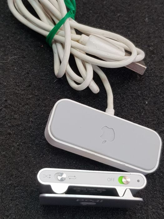 Плеер Apple ipod A1204  (2Gb”