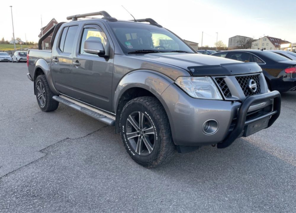 Nissan Navara Pickup 4Х4 2015 року