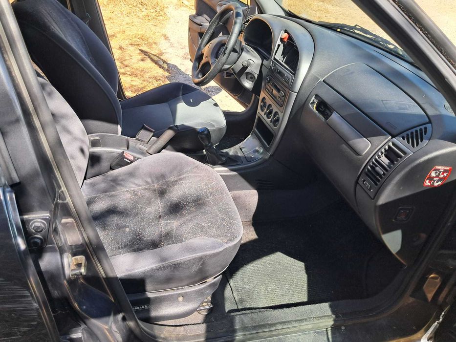 Vende-se Citroen Xsara 1400