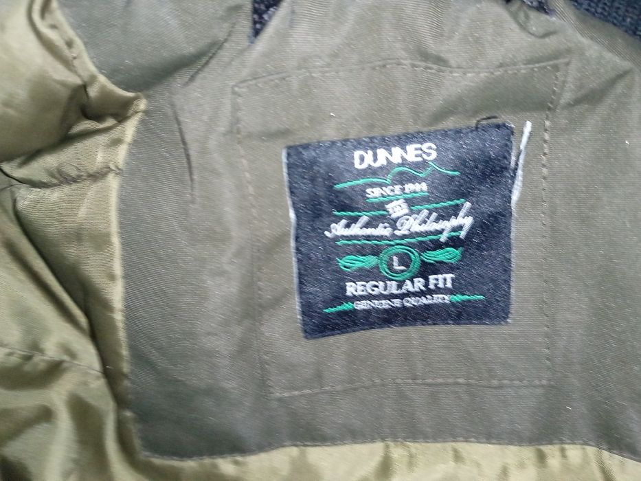 Теплая курточка не носилась