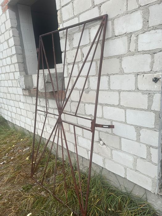 Krata metalowa antywłamaniowa