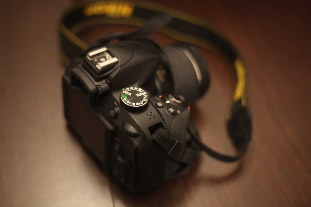 Nikon D3300 zestaw + nikkor 18-55 + torba +64GB karta