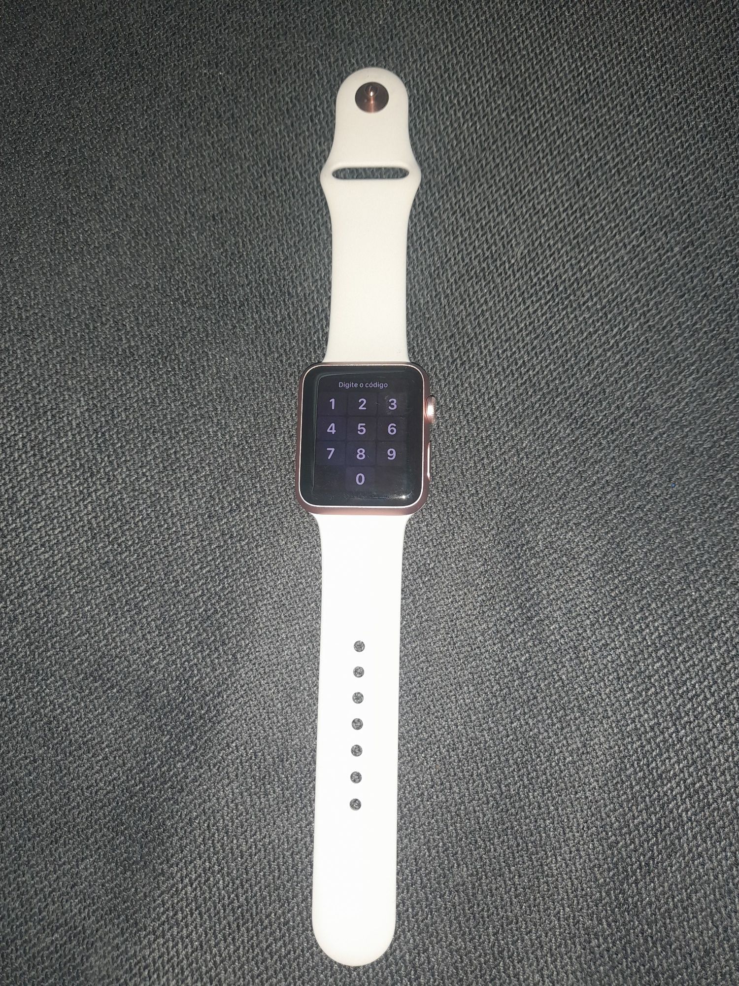 Apple Watch Sports 7000