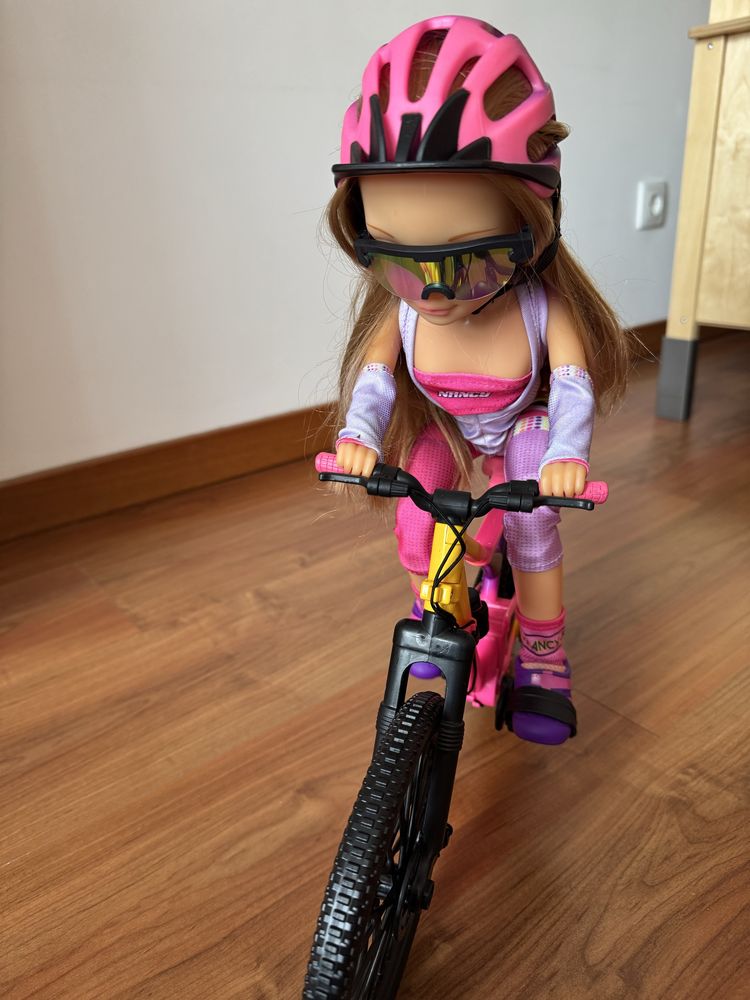 Nancy — Um Dia de Mountain Bike | Boneca + bicicleta