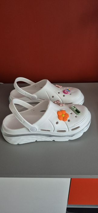 Klapki typu crocs 37-38