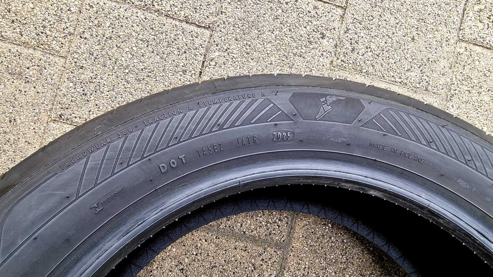 Goodyear EfficientGrip Performance 2 215/55R18 99V XL Rok 2025.20 Nowe