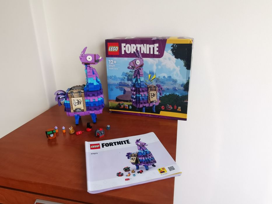 77071 Fortnite Supply llama