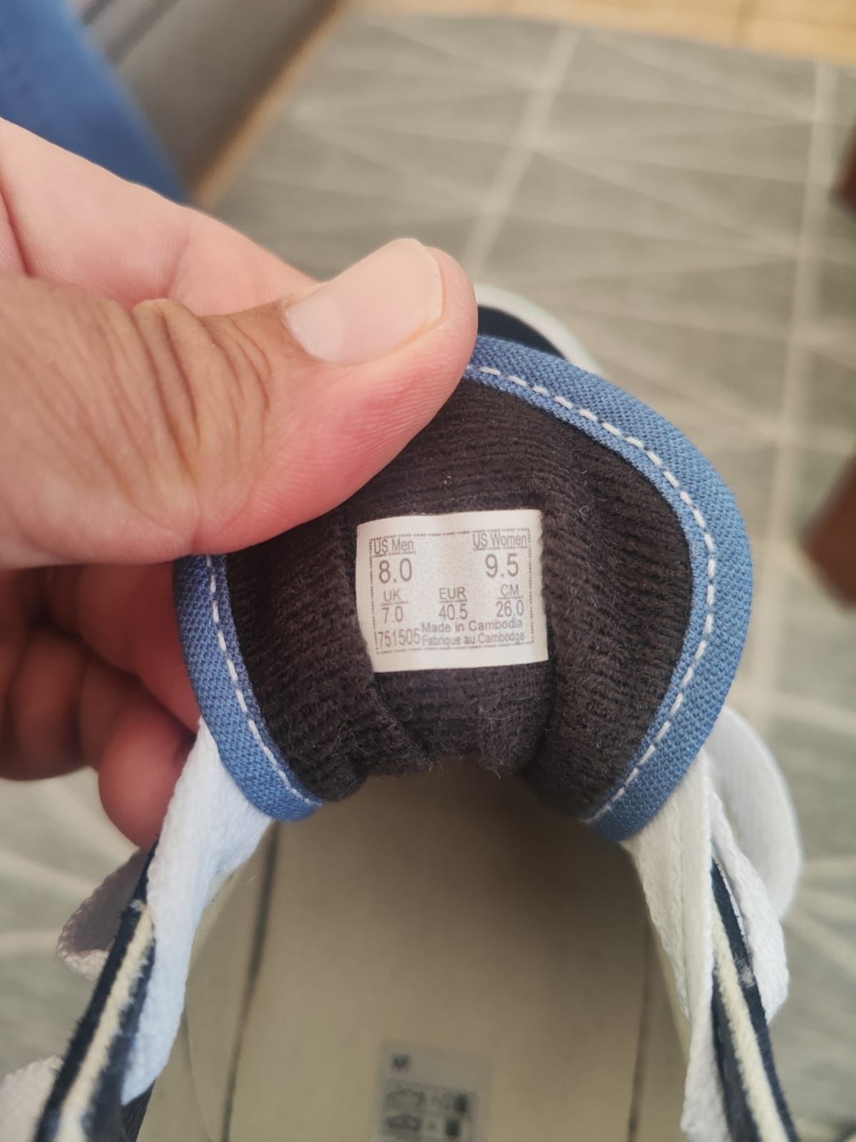 Ténis Vans, azul navy, comprados em Fevereiro e em muito bom estado.