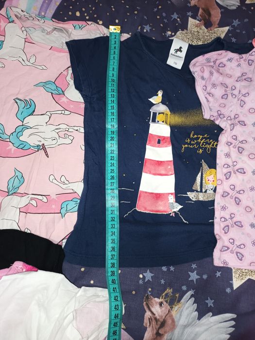 Футболки для девочки.. пакет вещей. Всё за 200 ГРн .