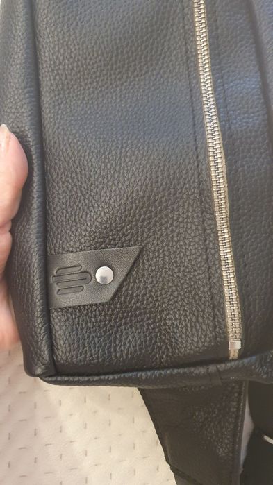 Бананка Poliakov_leather neo Boombag