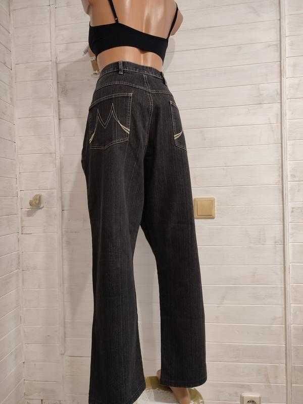 Красиві джинси 18-й розмір
Merry jams