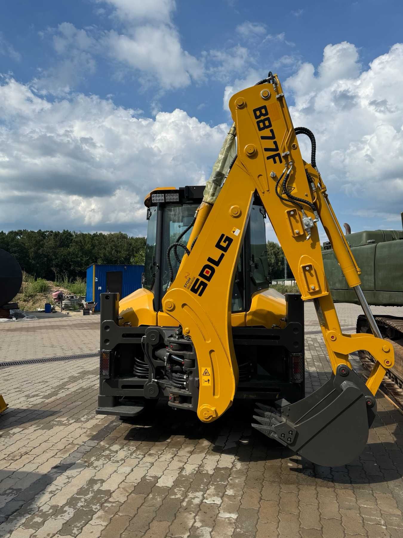 Екскаватор-навантажувач SDLG B877F JCB 3CX Экскаватор погрузчик
