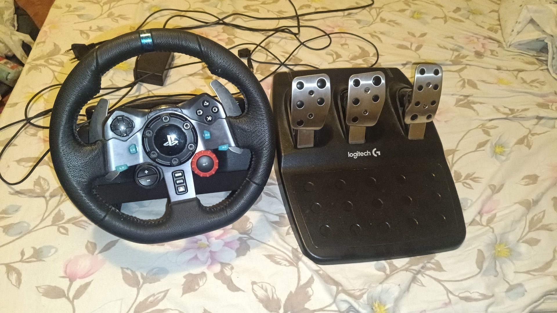 Volate e Pedais Logitech g29