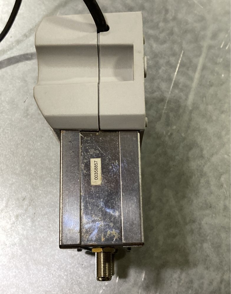 Wzmacniacz antenowy szerokopasmowy Vector Amigo M865 P 30