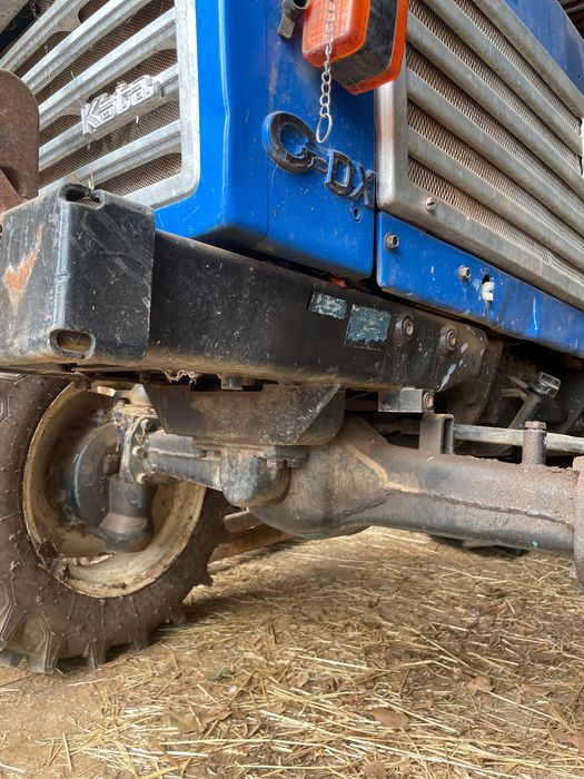 Vendo trator em muito bom estado