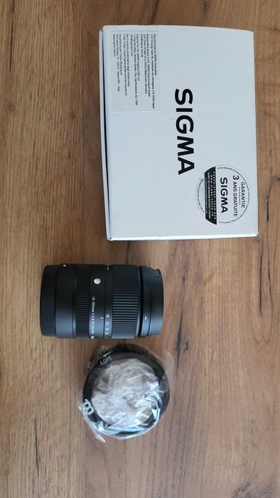 Обьектив Sigma AF 18-50mm f/2,8 DC DN Sony E