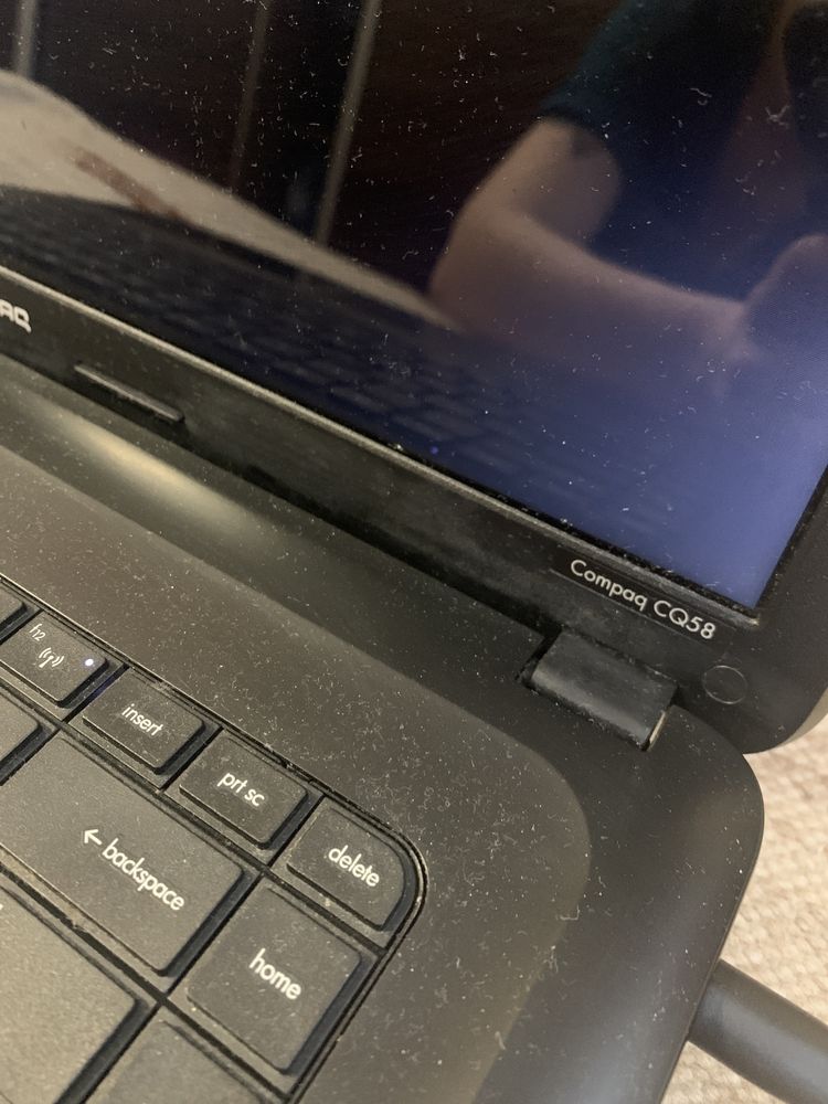 Laptop Compaq CQ58