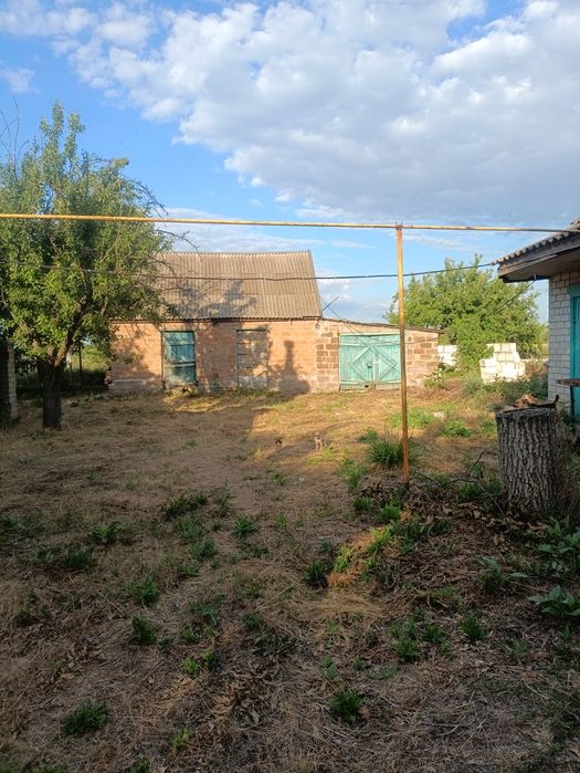 Продам будинок в  селі Виводове Томаківський р-н